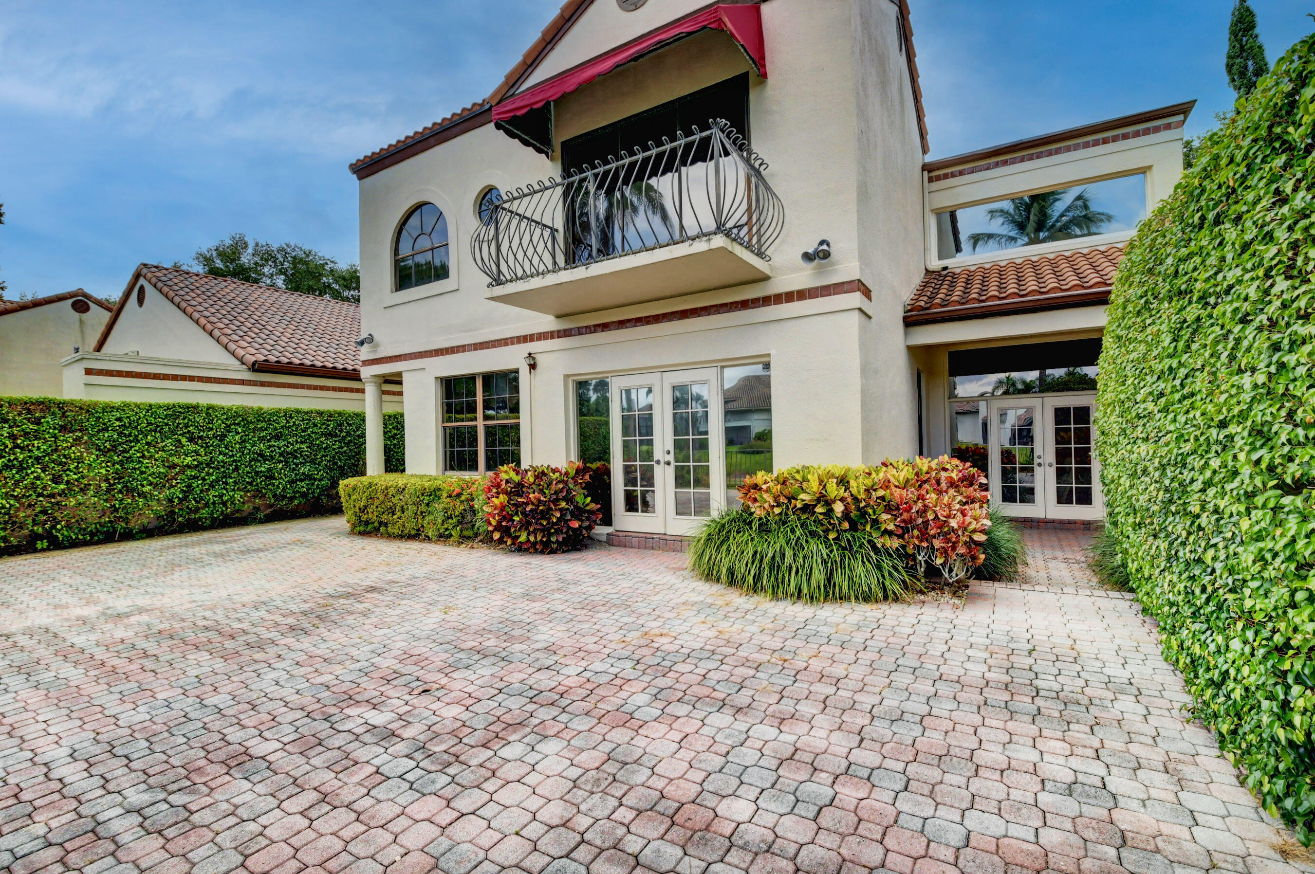 23392 Mirabella Circle South Boca Raton, FL 33433 - Photo 8 of 33 back