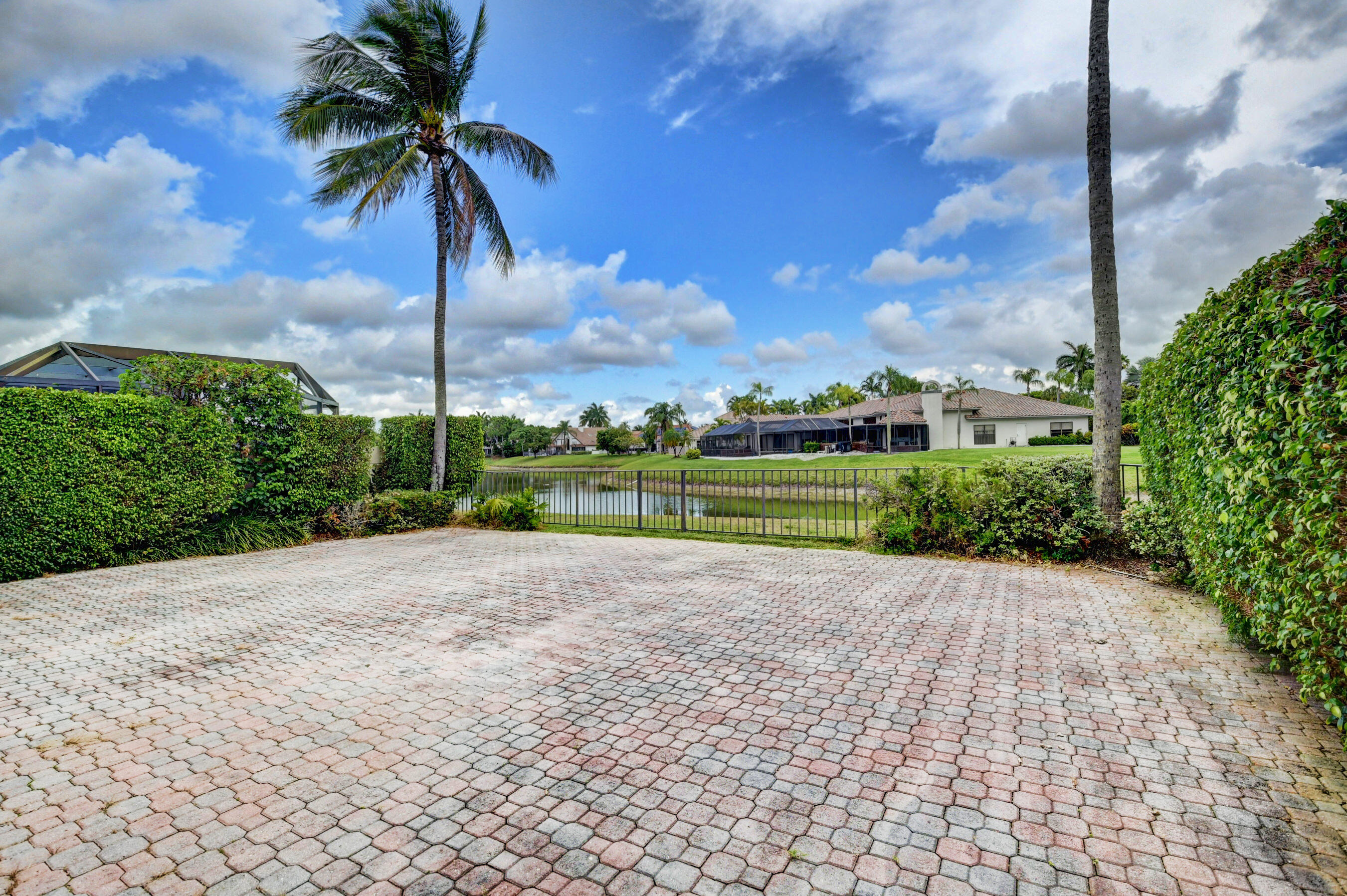 23392 Mirabella Circle South Boca Raton, FL 33433 - Photo 9 of 33 patio