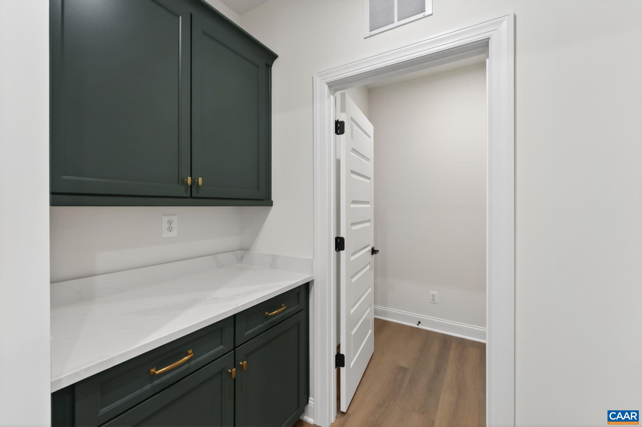 62 C Springdale Road Waynesboro, VA 22980 - Photo 22 of 31
