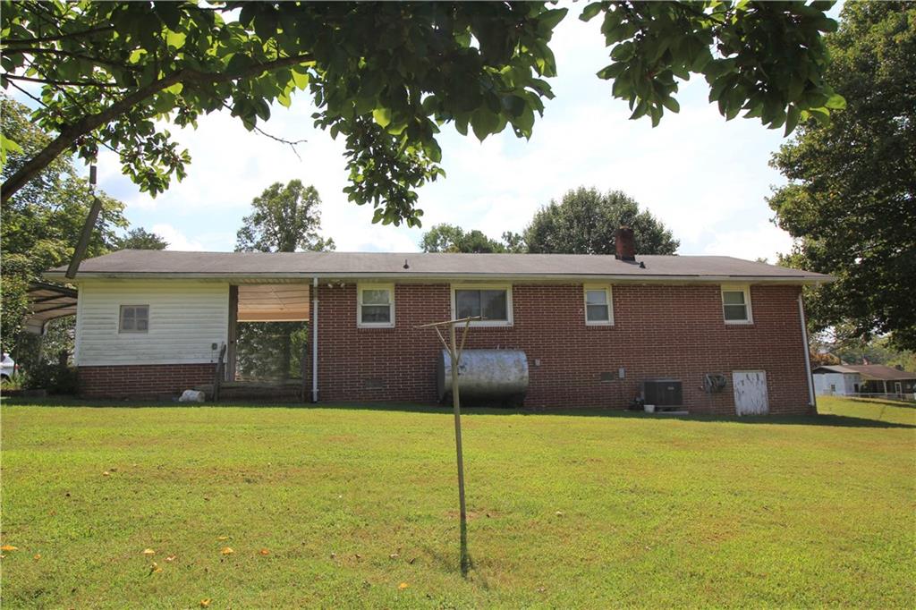 1480 Airport Rhodhiss Road Hickory, NC 28601 - Photo 4 of 14 Gallery Image 4