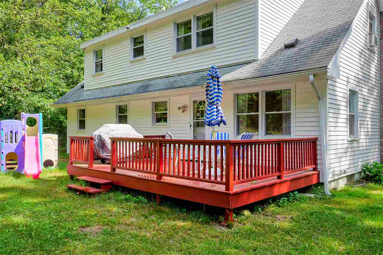 48 New Boston Road Bedford, NH 03110 - Photo 21 of 27
