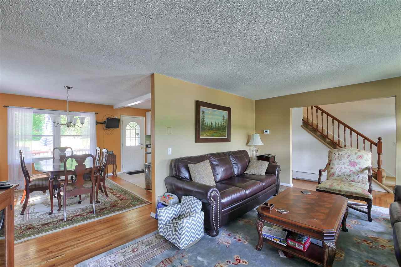48 New Boston Road Bedford, NH 03110 - Photo 6 of 27