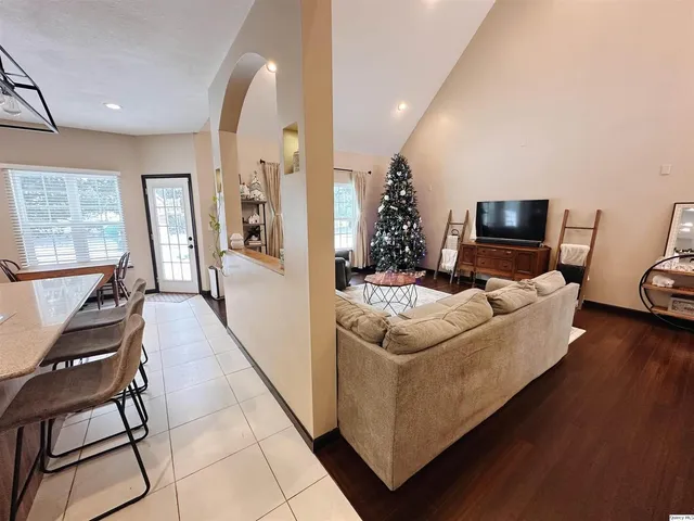 $416,000 | 5600 Termar Lane, Quincy, IL 62305