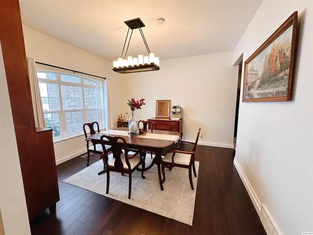 $416,000 | 5600 Termar Lane, Quincy, IL 62305