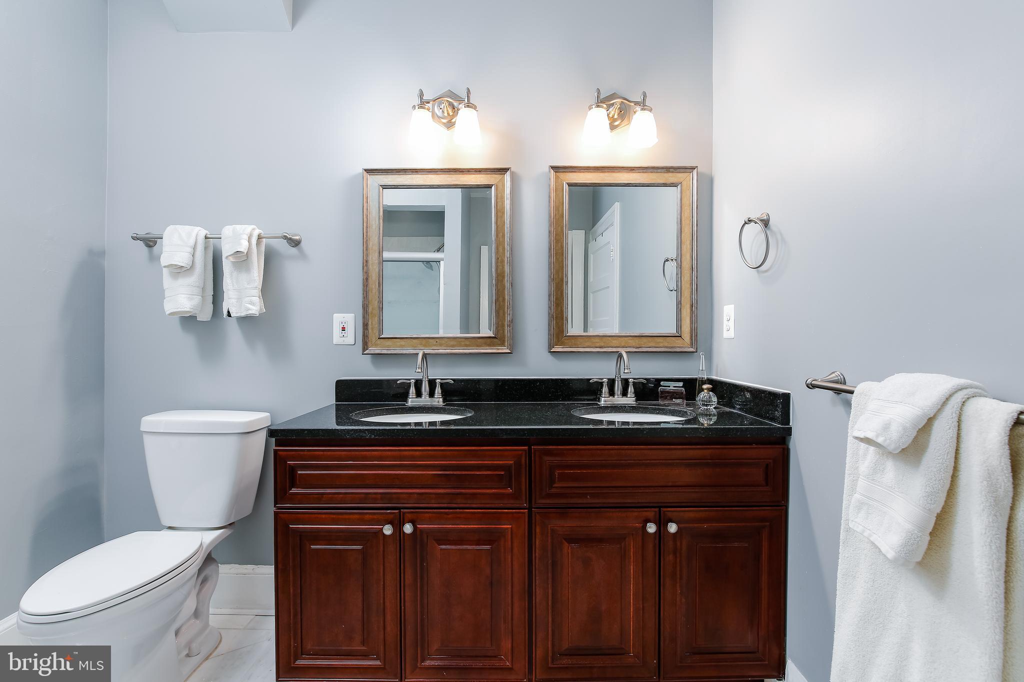 3902 Cloverhill Road Baltimore, MD 21218 - Photo 8 of 11