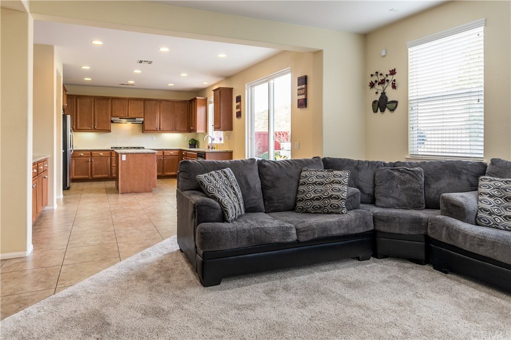 34658 Venturi Avenue Beaumont, CA 92223 - Photo 14 of 30