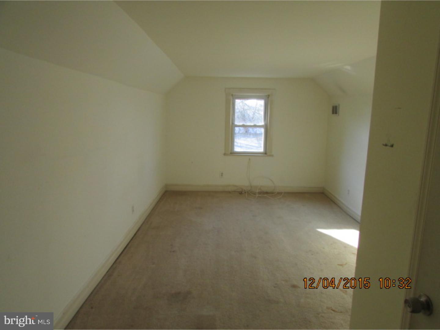 317 Blackwood Road Lindenwold, NJ 08021 - Photo 14 of 19 Master Bedroom