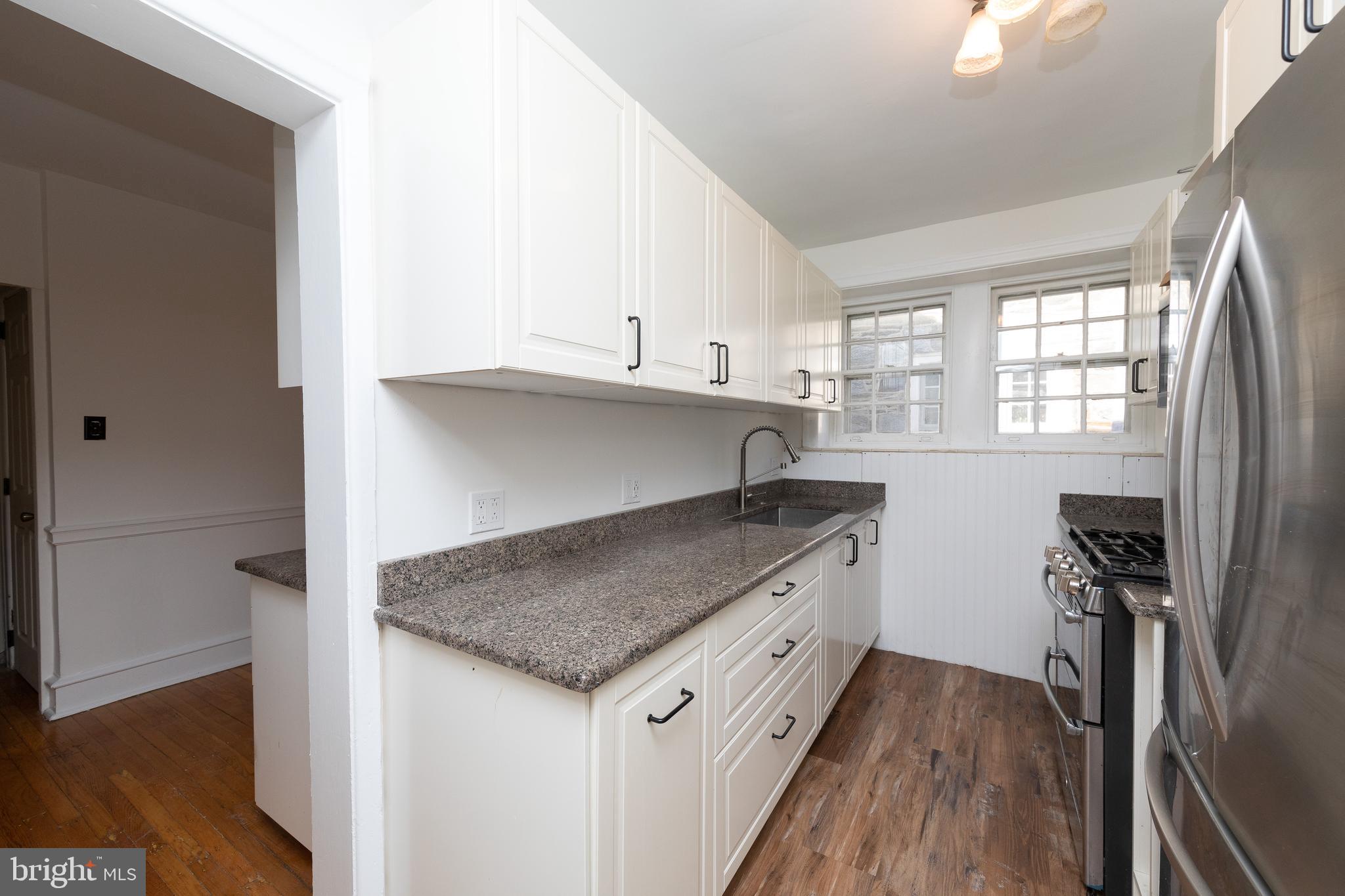 7013 Hilltop Road Upper Darby, PA 19082 - Photo 17 of 45