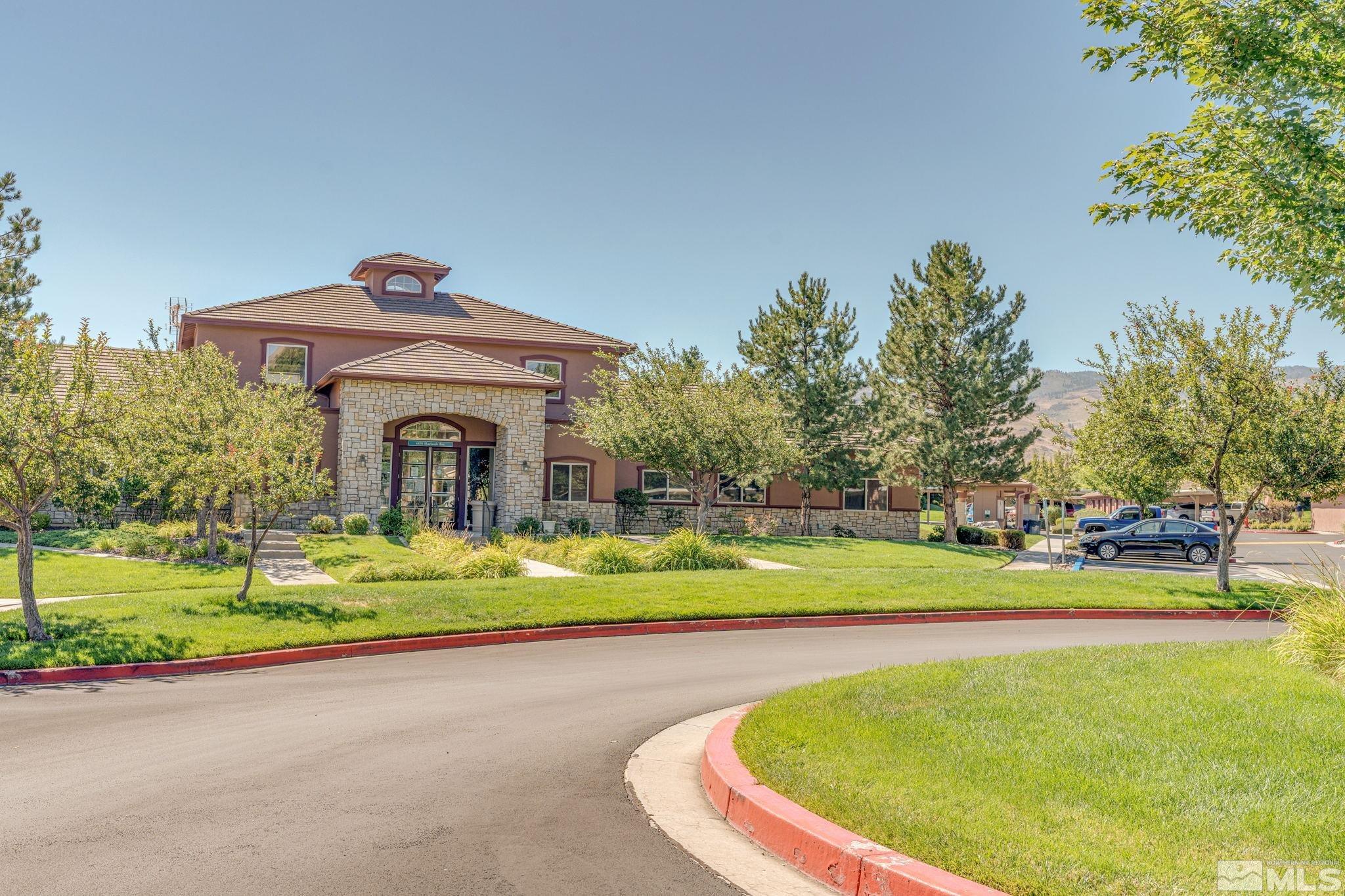 6850 Sharlands Avenue, Unit S2106 Reno, NV 89523 - Photo 26 of 36 a view of a volley ball court