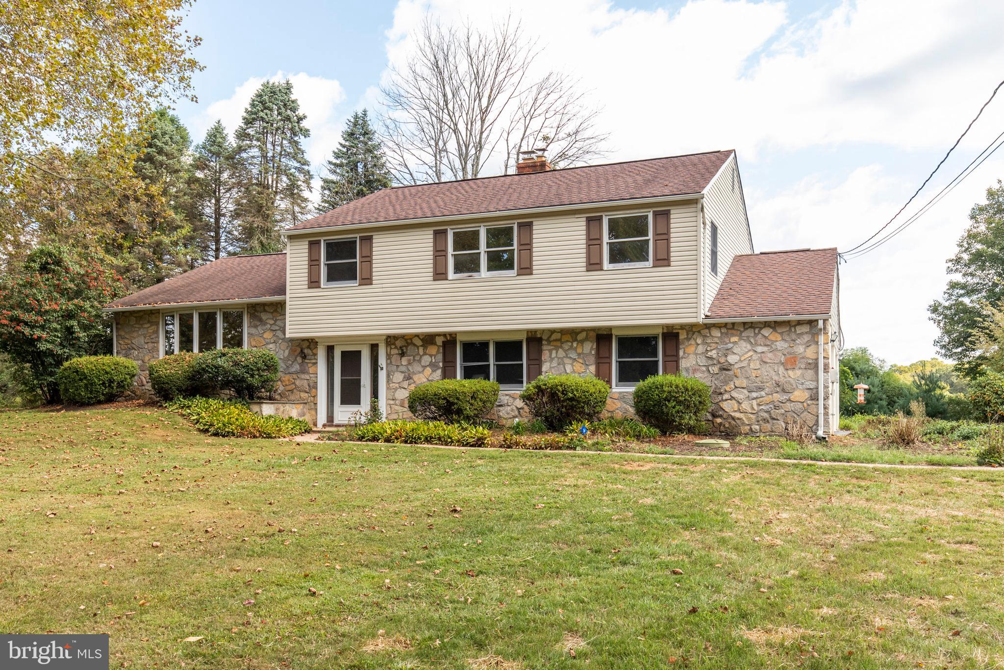 9 Stone Ridge Road Thornton, PA 19373 - Photo 3 of 43 Gallery Image 3