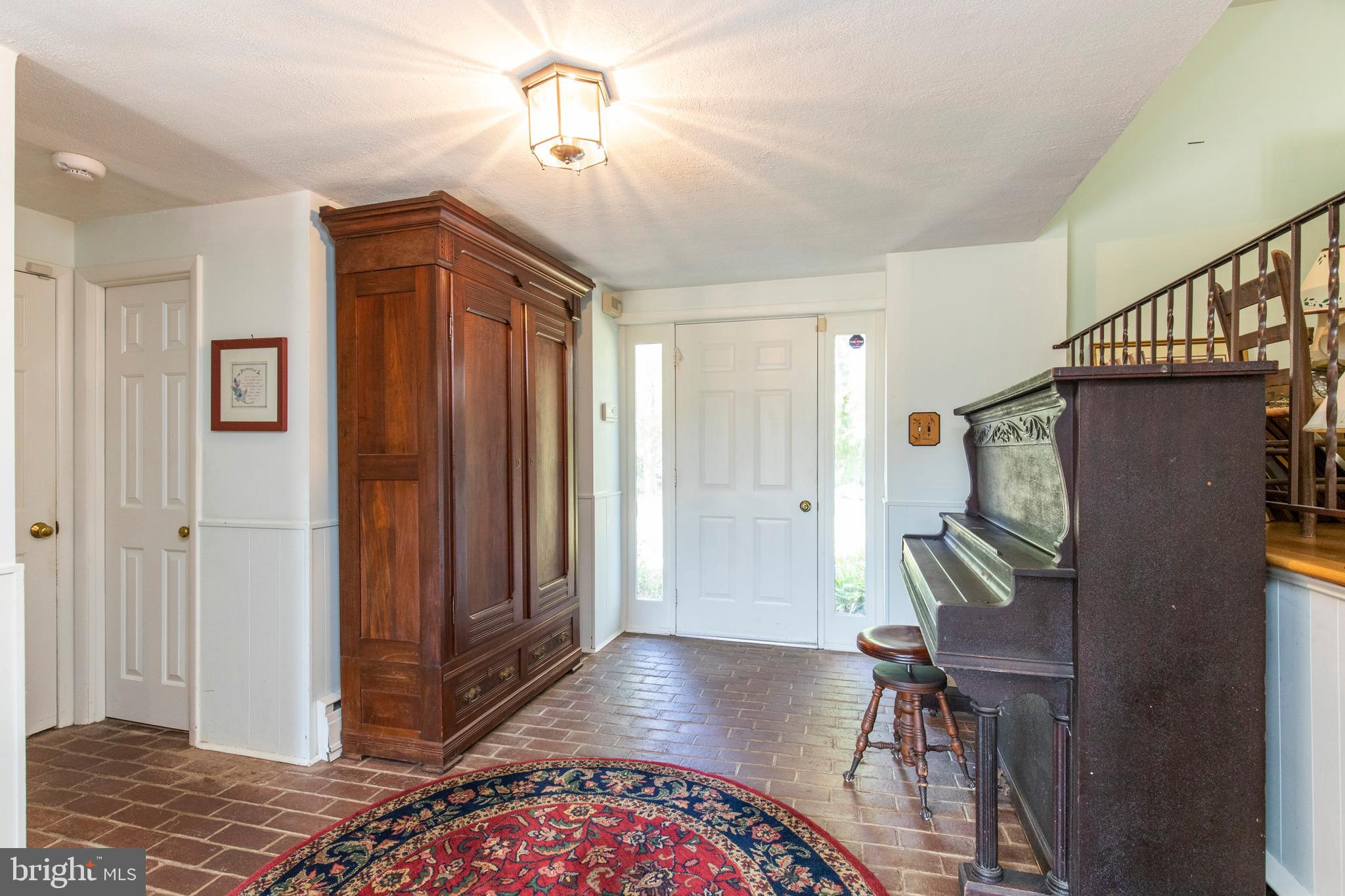 9 Stone Ridge Road Thornton, PA 19373 - Photo 5 of 43 Gallery Image 5