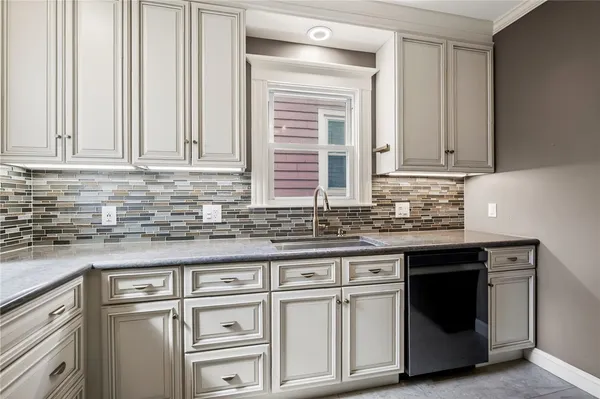 $324,900 | 222 William Street, Geneva City, NY 14456