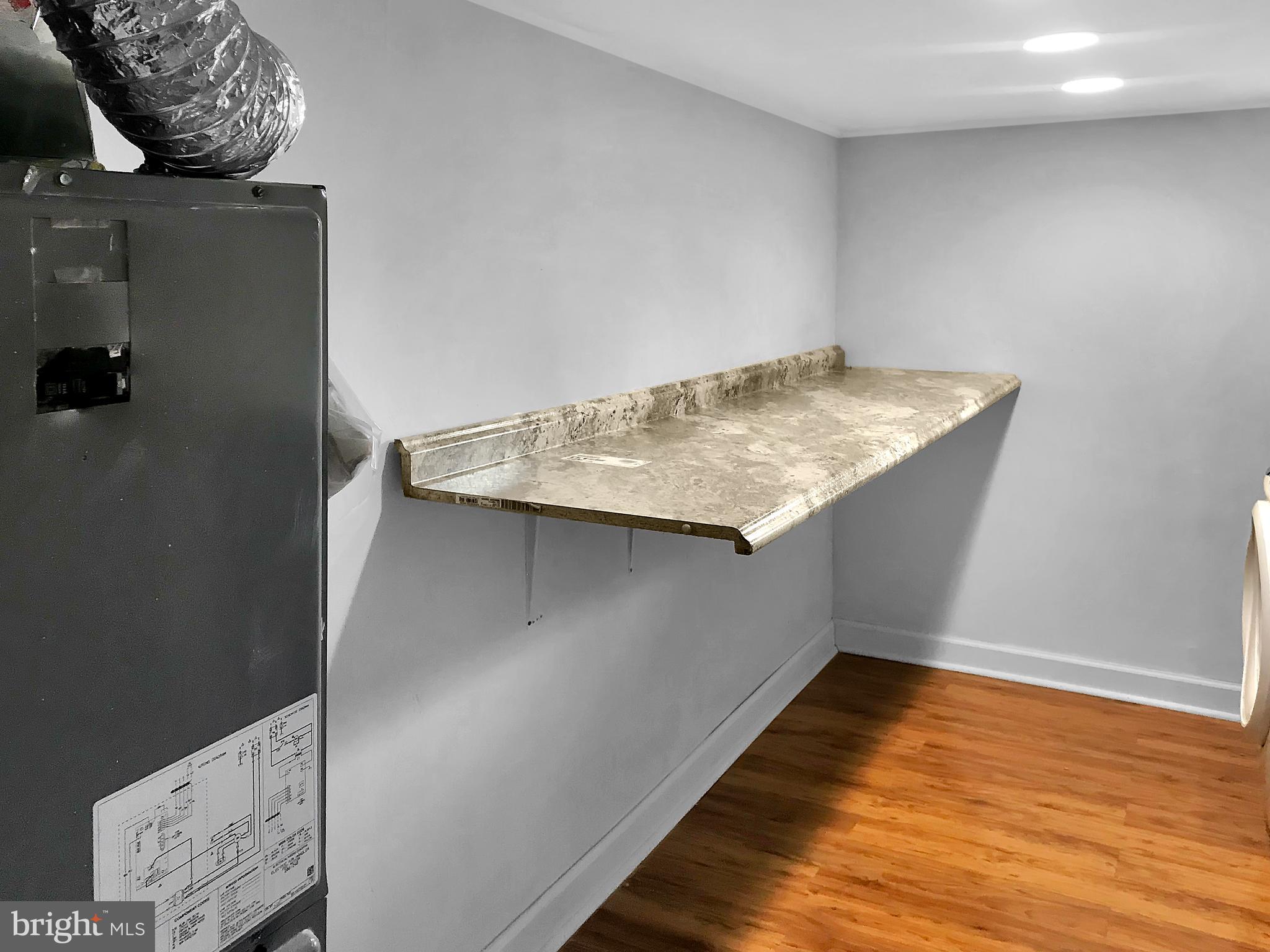3708 Woodridge Road Baltimore, MD 21229 - Photo 15 of 41 Gallery Image 15