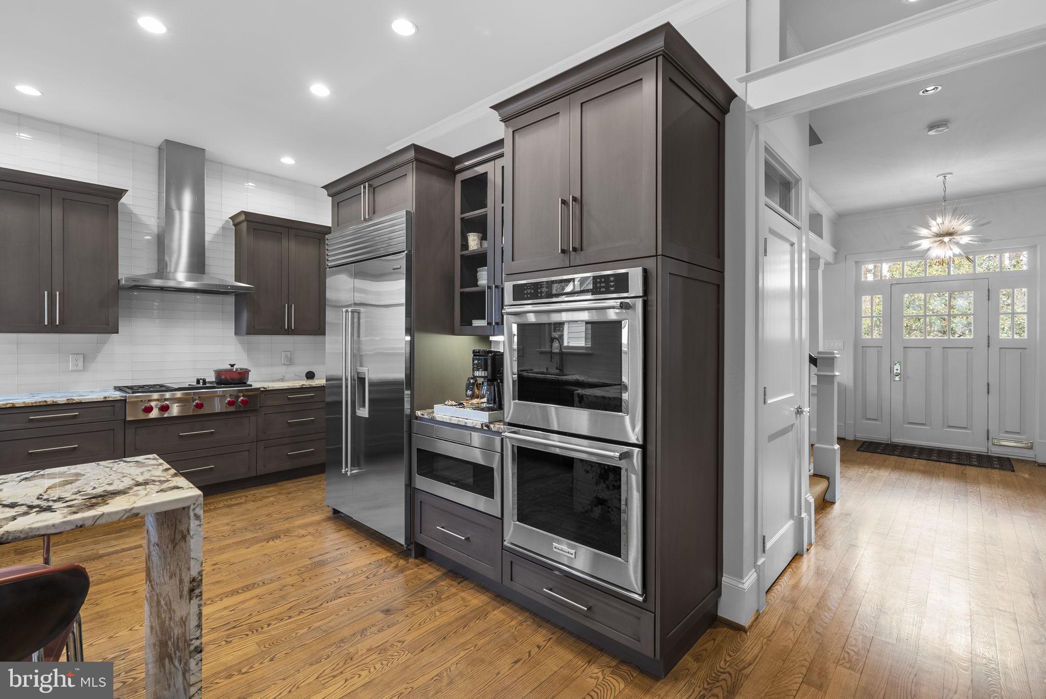 6603 Glenbrook Road Chevy Chase, MD 20815 - Photo 22 of 58 Kitchen