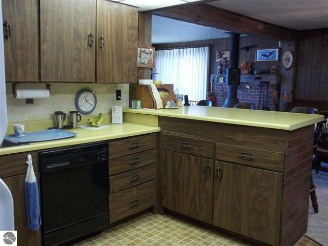 4974 Francis Road Hale, MI 48739 - Photo 7 of 16 1798311-6.JPG