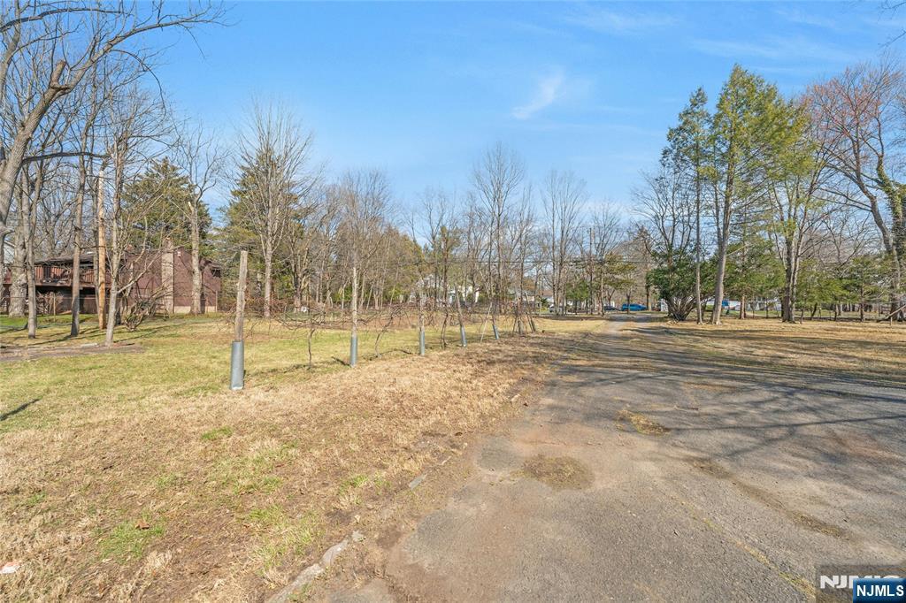 510 West Saddle River Road Ridgewood, NJ 07450 - Photo 6 of 13 Gallery Image 6