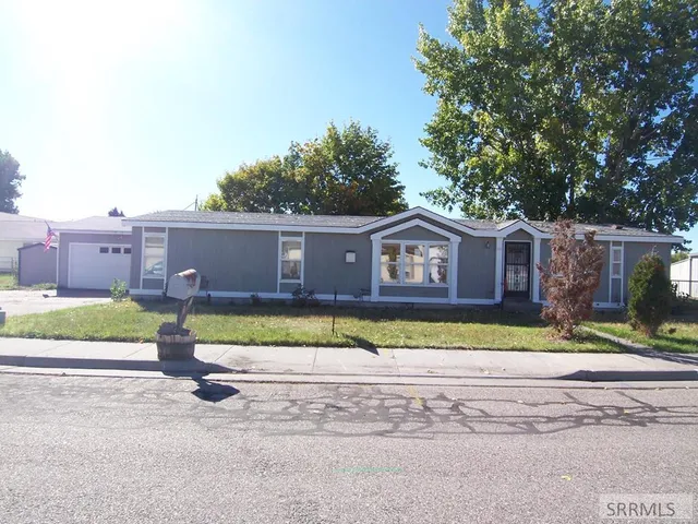 $300,000 | 550 Knox Street, Blackfoot, ID 83221