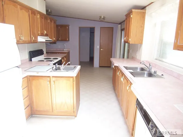 $300,000 | 550 Knox Street, Blackfoot, ID 83221