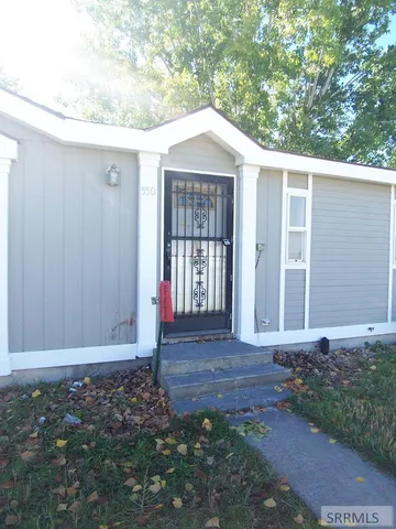 $300,000 | 550 Knox Street, Blackfoot, ID 83221