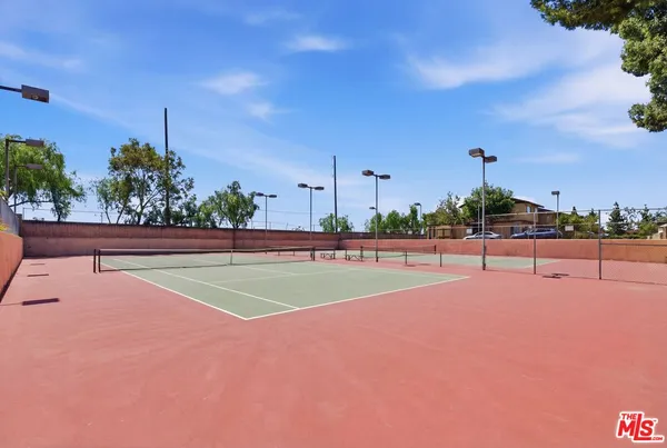 $579,000 | 12328 Runnymede Street, Unit 4, North Hollywood, CA 91605
