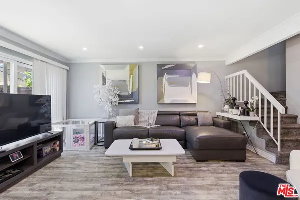 $579,000 | 12328 Runnymede Street, Unit 4, North Hollywood, CA 91605