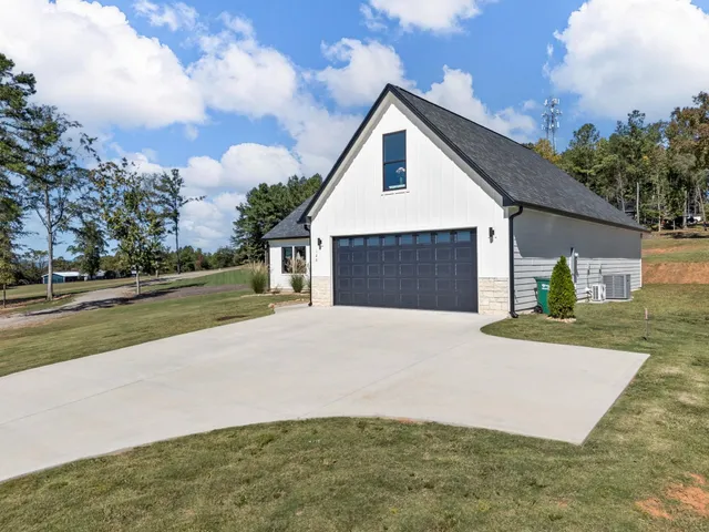 $516,900 | 128 Cothran Road, Inman, SC 29349