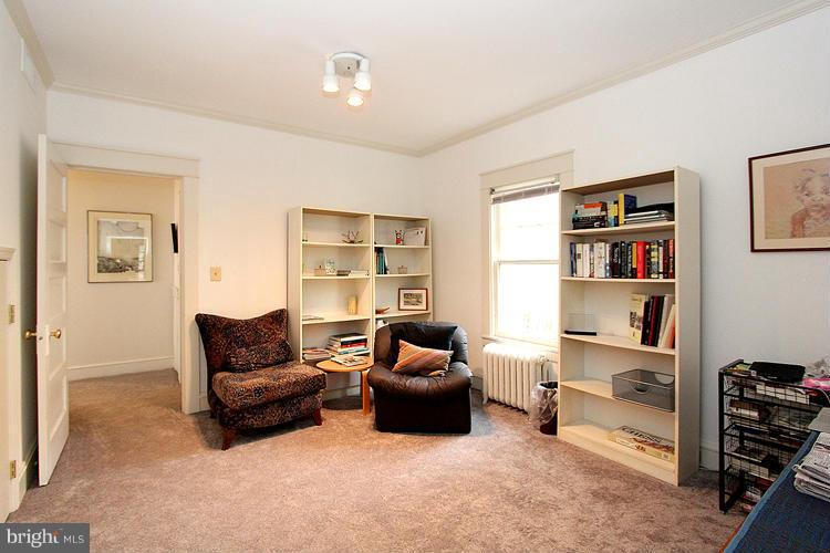 5904 Broad Branch Road Northwest Washington, DC 20015 - Photo 16 of 30 Bedroom