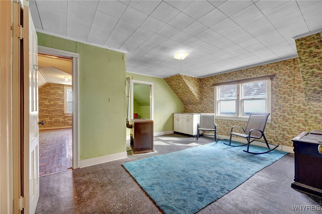 304 Longnecker Street Buffalo, NY 14206 - Photo 13 of 34