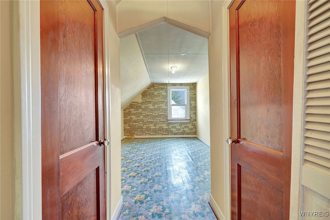 304 Longnecker Street Buffalo, NY 14206 - Photo 15 of 34