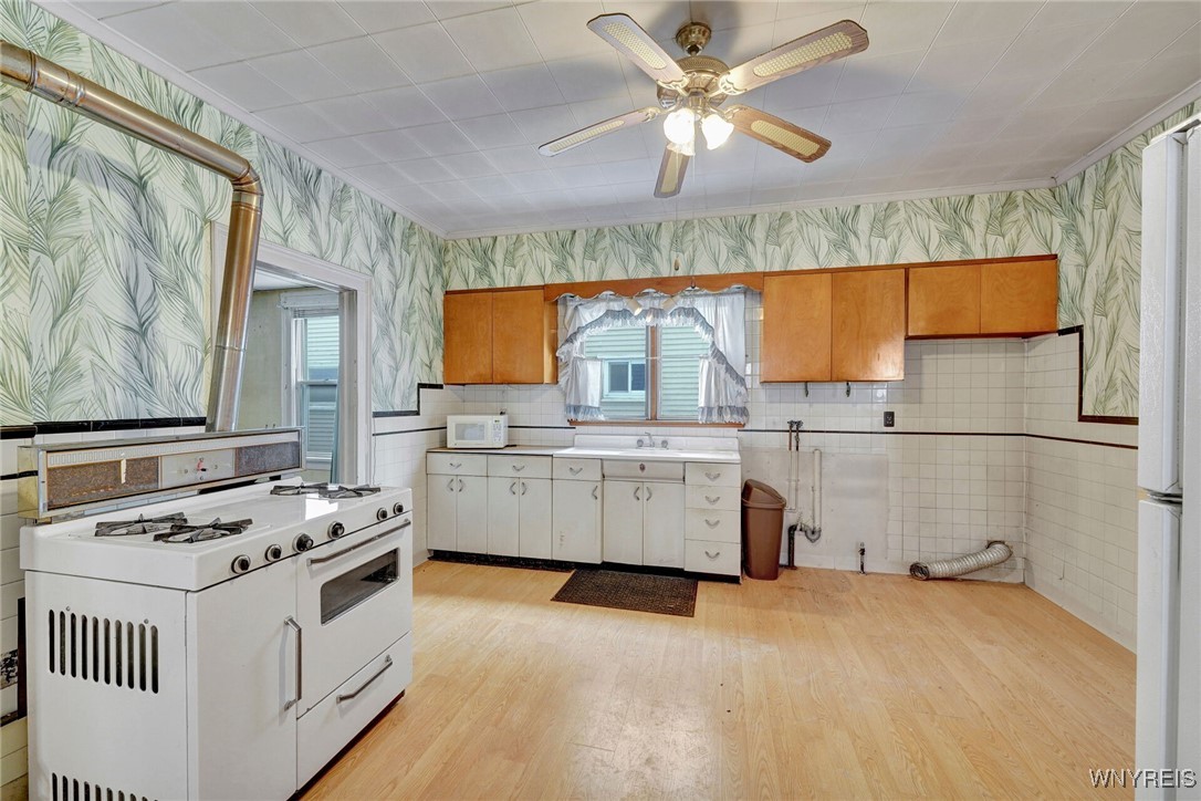 304 Longnecker Street Buffalo, NY 14206 - Photo 26 of 34