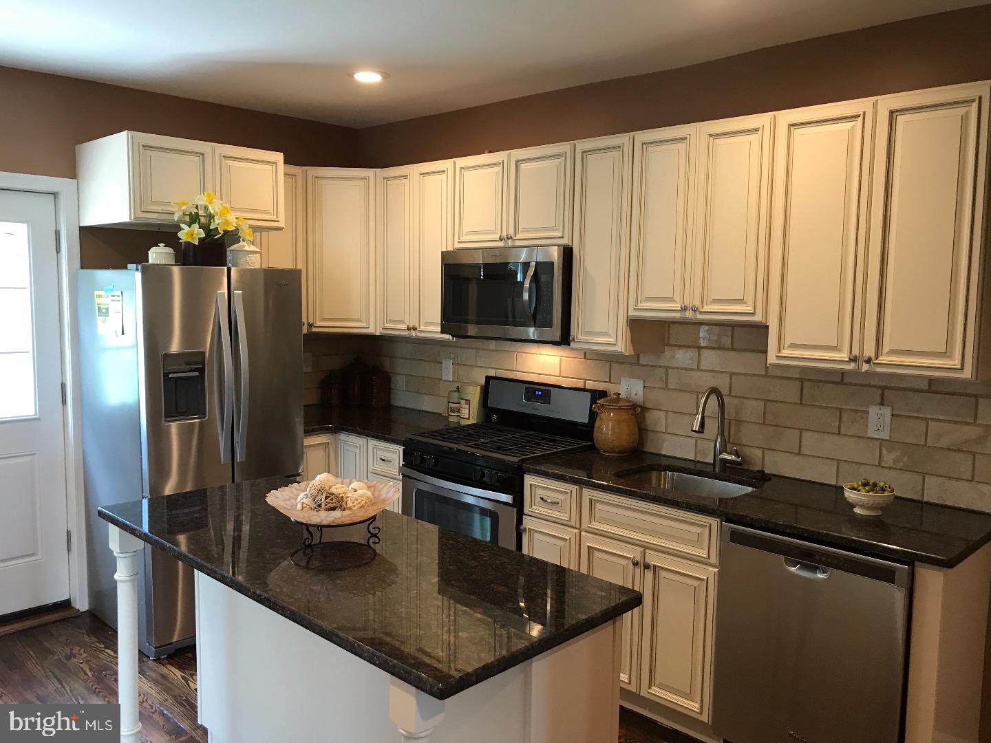 209 West Madison Avenue Magnolia, NJ 08049 - Photo 9 of 25
