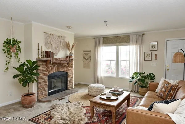 $200,000 | 21 Grapevine Landing, Columbia, NC 27925