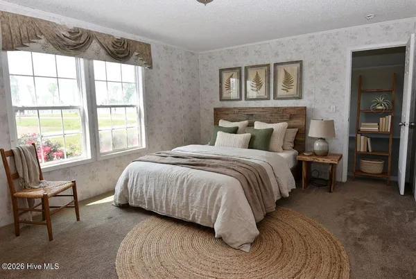 $200,000 | 21 Grapevine Landing, Columbia, NC 27925