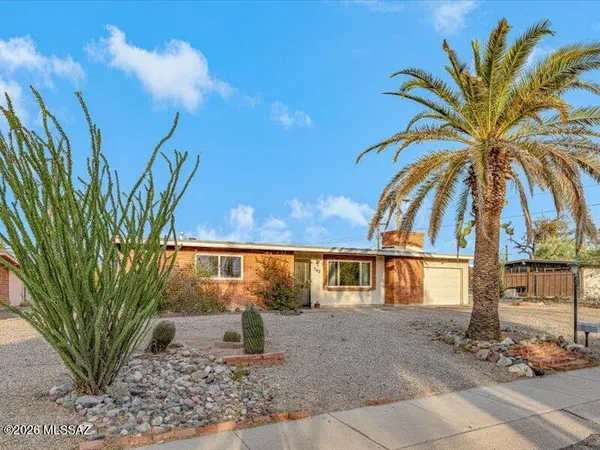 $275,000 | 542 North Avenida De Suenos, Tucson, AZ 85745