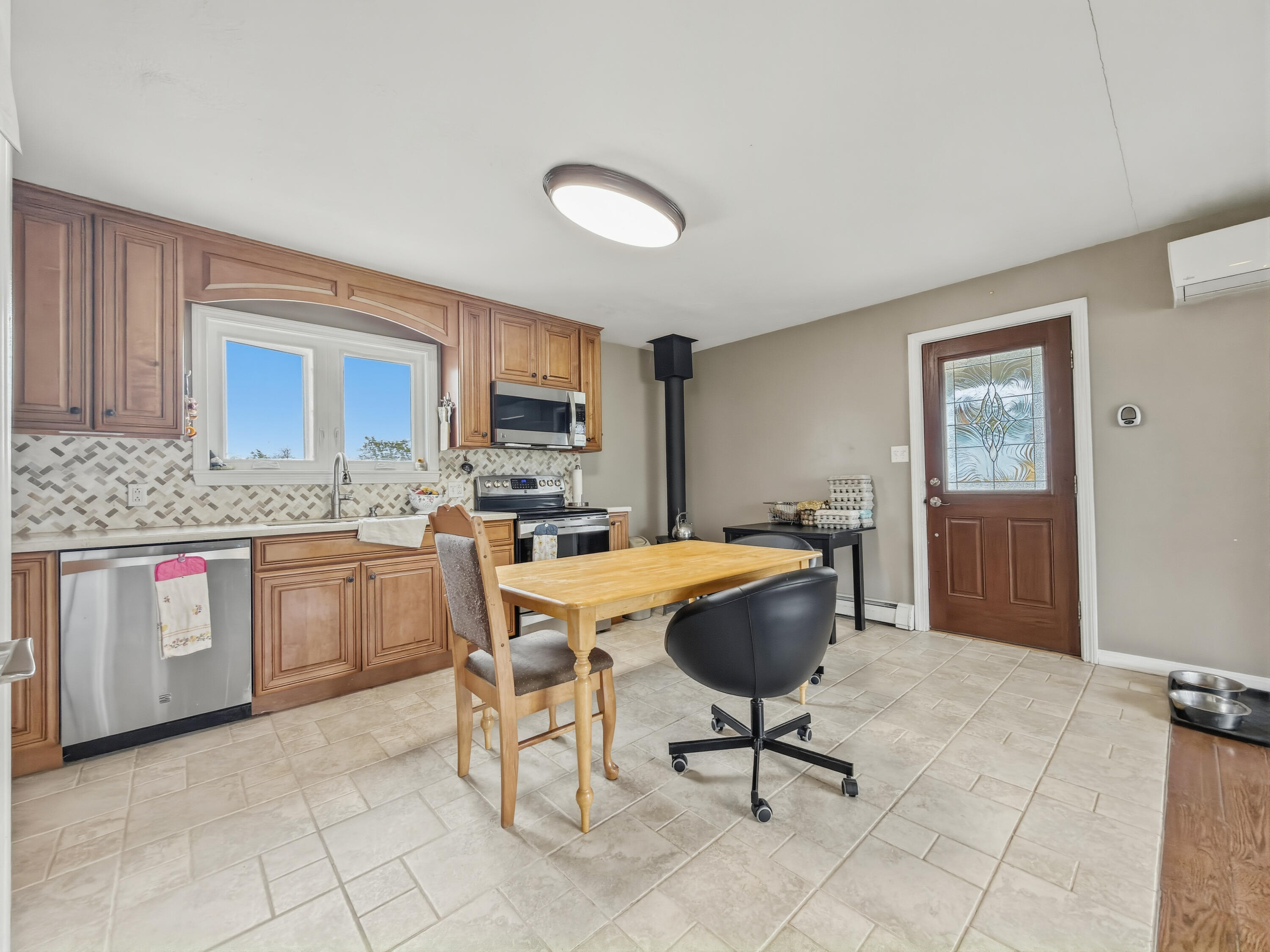 1082 Hamlin Road Hamlin, ME 04785 - Photo 15 of 44