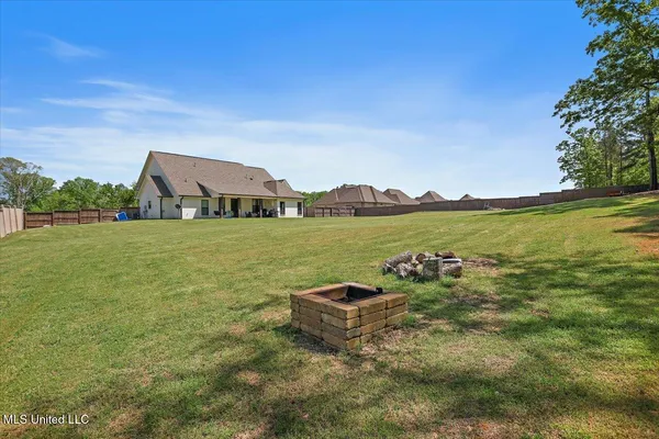 $583,000 | 589 Asbury Ln Drive, Pearl, MS 39208