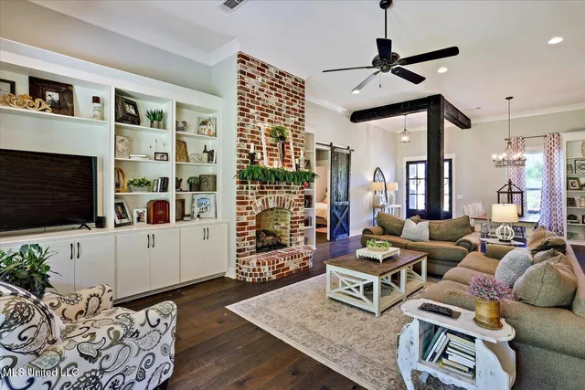 $585,000 | 589 Asbury Ln Drive, Pearl, MS 39208