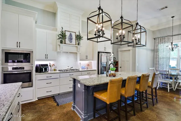 $583,000 | 589 Asbury Ln Drive, Pearl, MS 39208