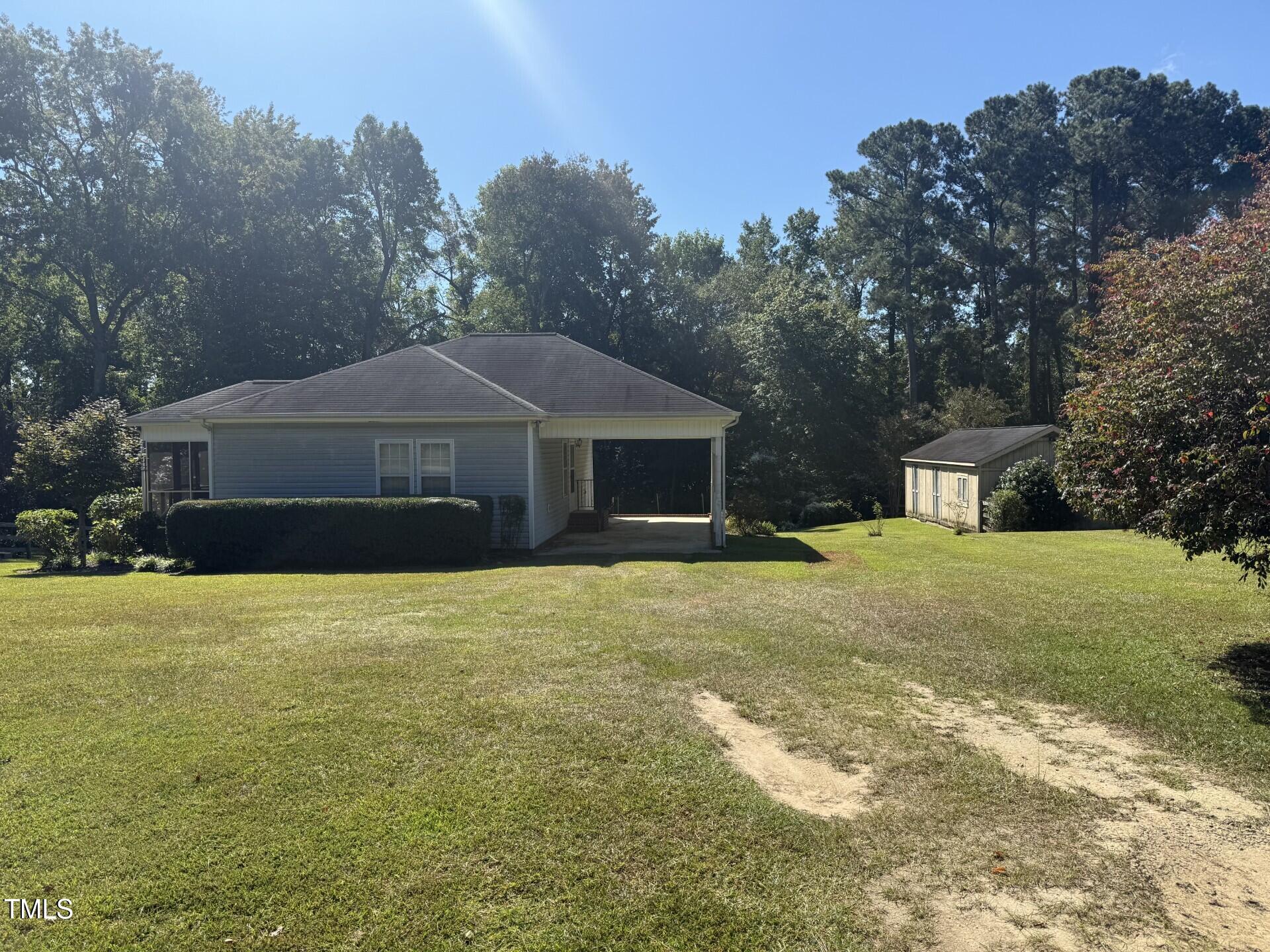 215 Stephenson Road Benson, NC 27504 - Photo 1 of 16 215S5