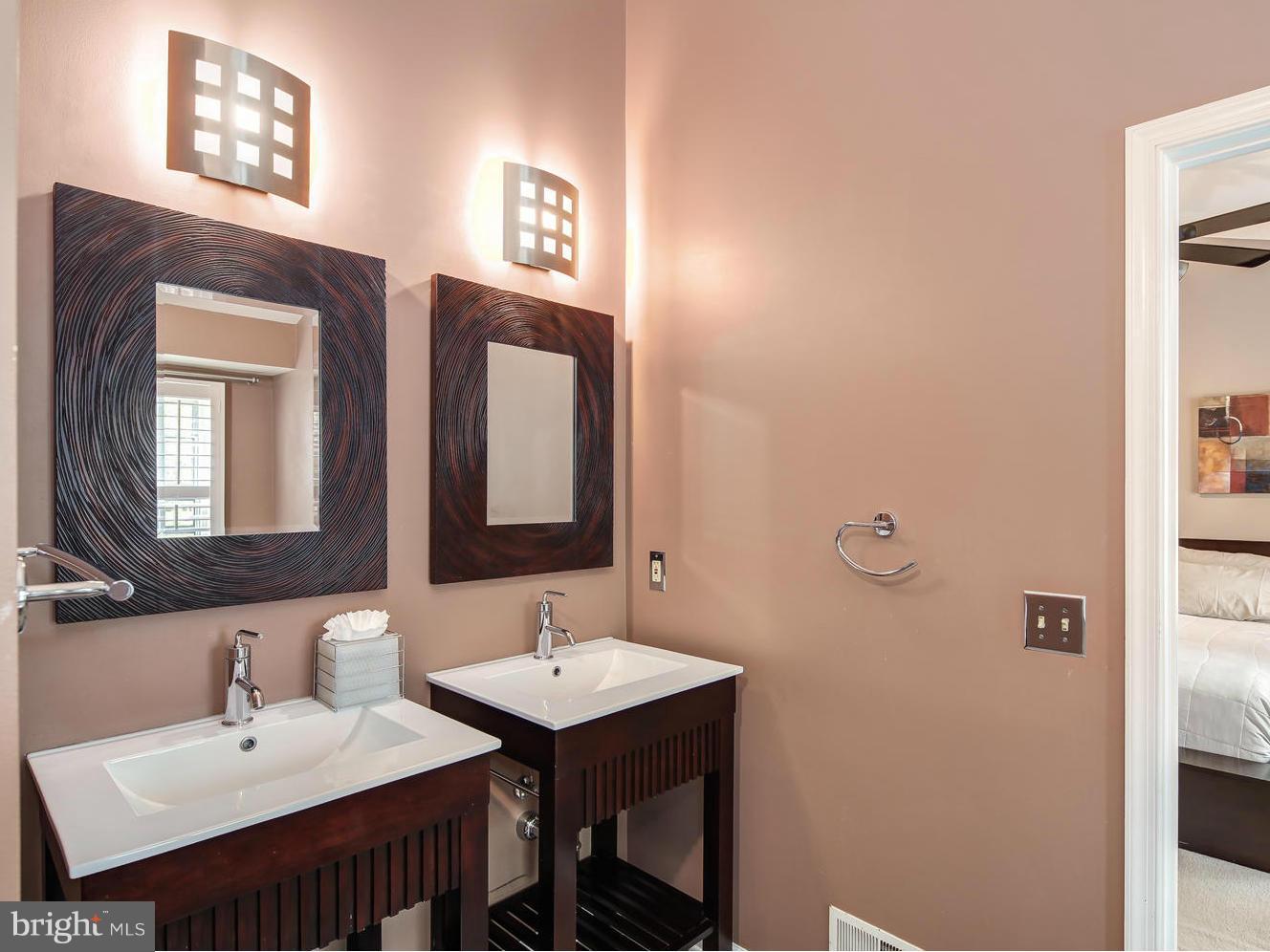 6511 Castine Lane Springfield, VA 22150 - Photo 18 of 30 Bath (Master)