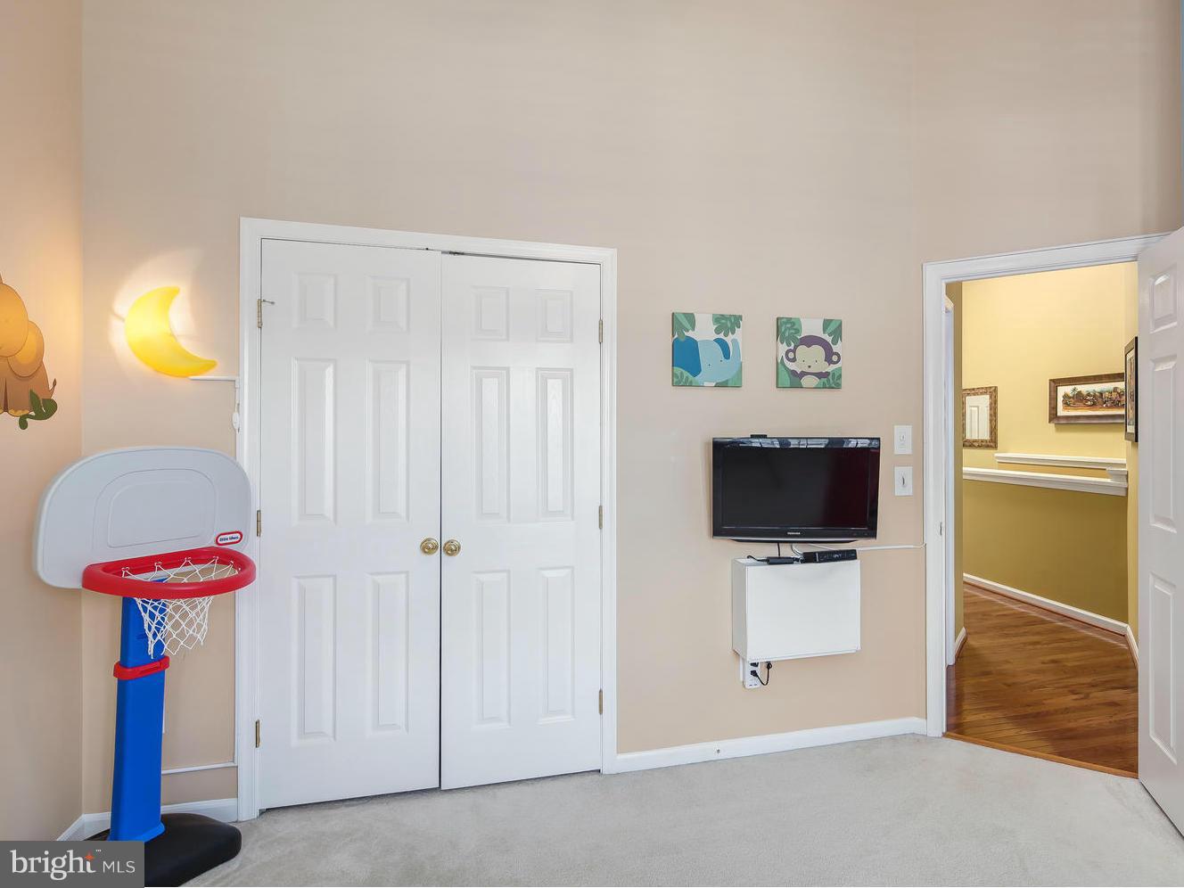 6511 Castine Lane Springfield, VA 22150 - Photo 22 of 30 Bedroom