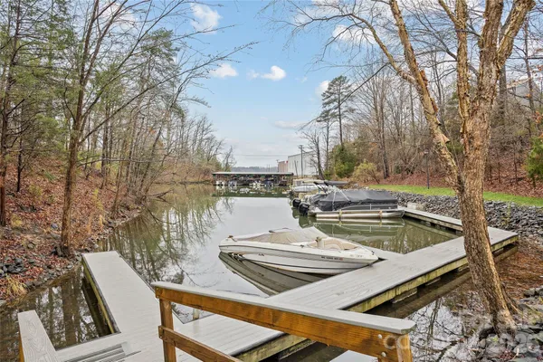 $425,000 | 14339 Crown Harbor Drive, Charlotte, NC 28278