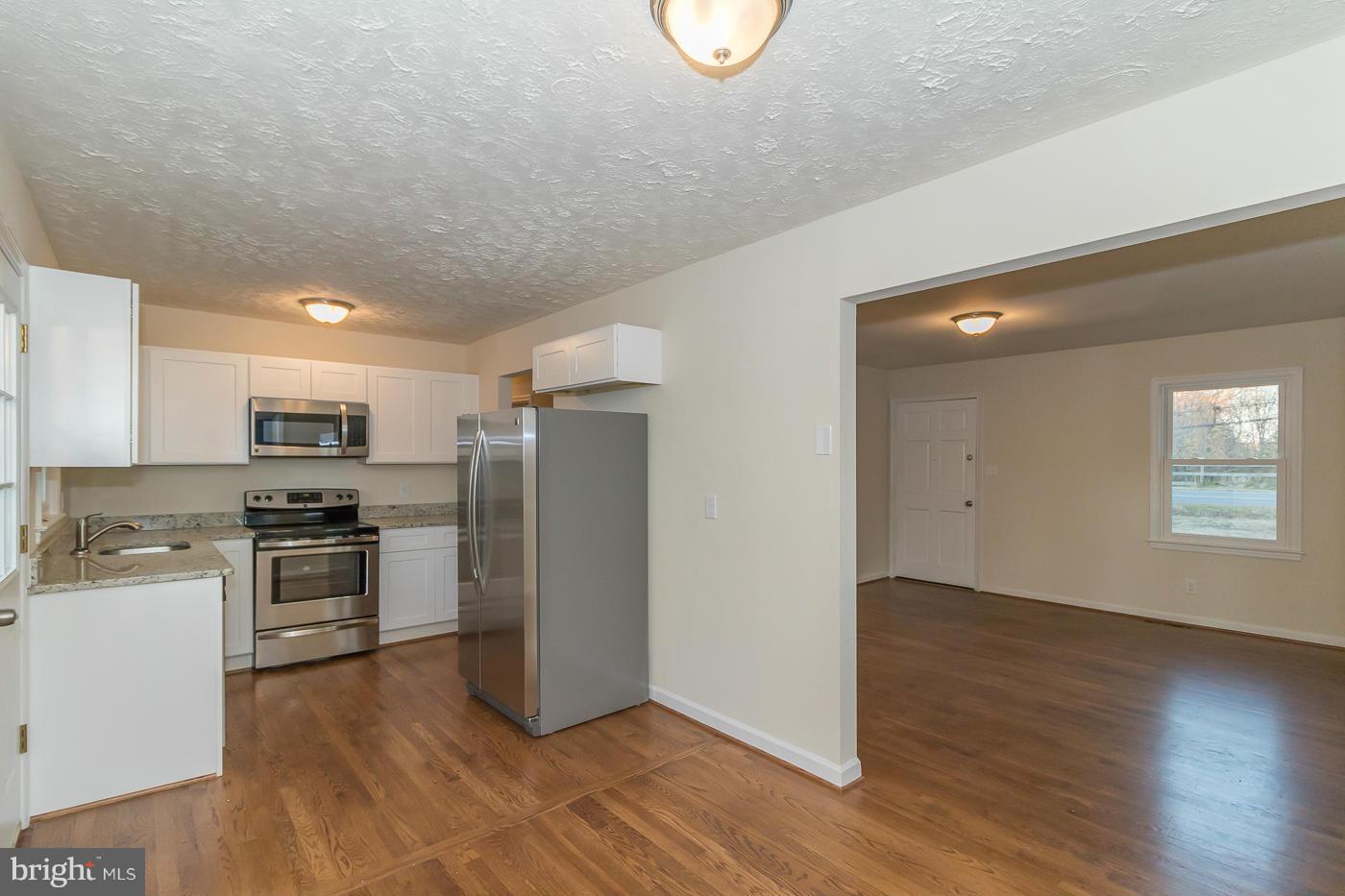 7668 Courthouse Road Spotsylvania, VA 22551 - Photo 7 of 30 Eat-in Kitchen