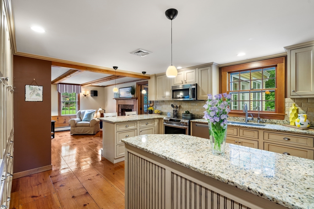 17 Pantry Road Sudbury, MA 01776 - Photo 11 of 41 Gallery Image 11