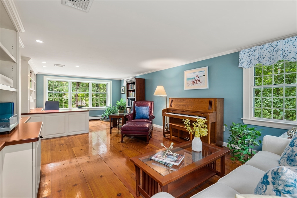 17 Pantry Road Sudbury, MA 01776 - Photo 13 of 41 Gallery Image 13