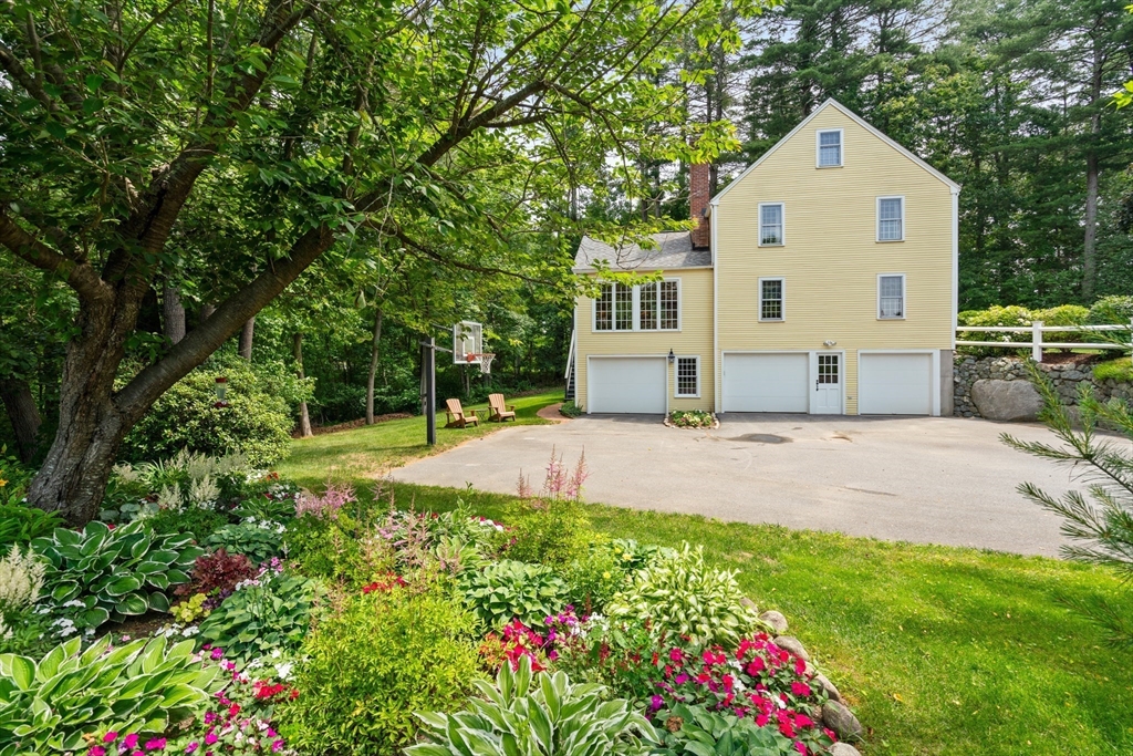 17 Pantry Road Sudbury, MA 01776 - Photo 32 of 41 Gallery Image 32