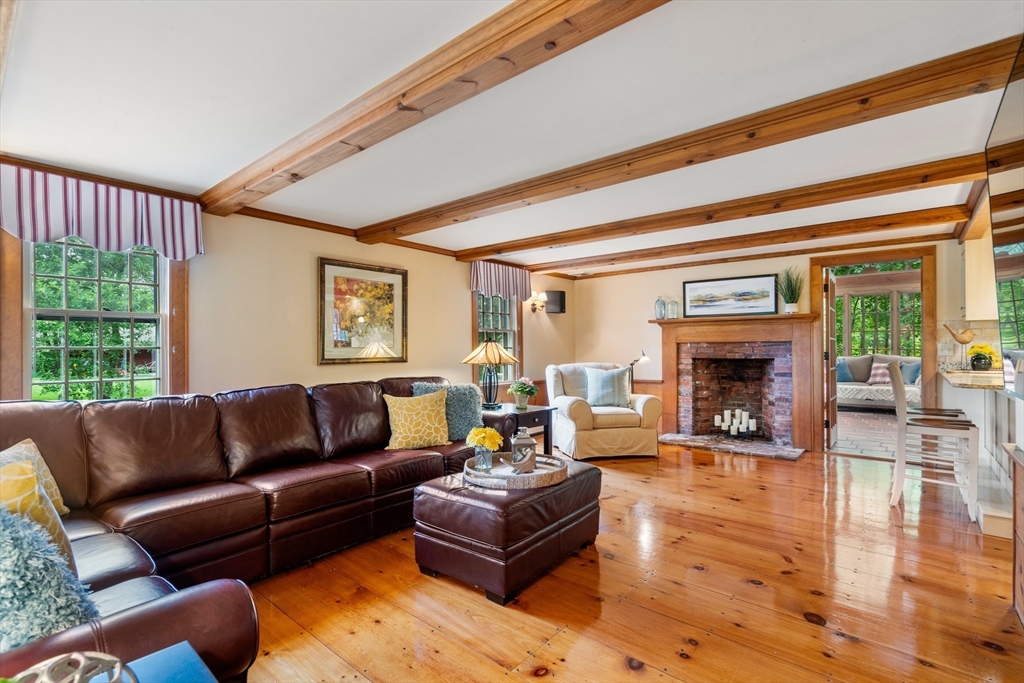 17 Pantry Road Sudbury, MA 01776 - Photo 5 of 41 Gallery Image 5