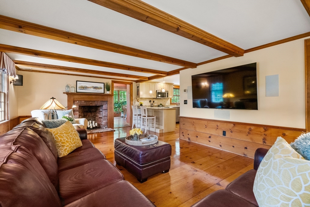 17 Pantry Road Sudbury, MA 01776 - Photo 7 of 41 Gallery Image 7