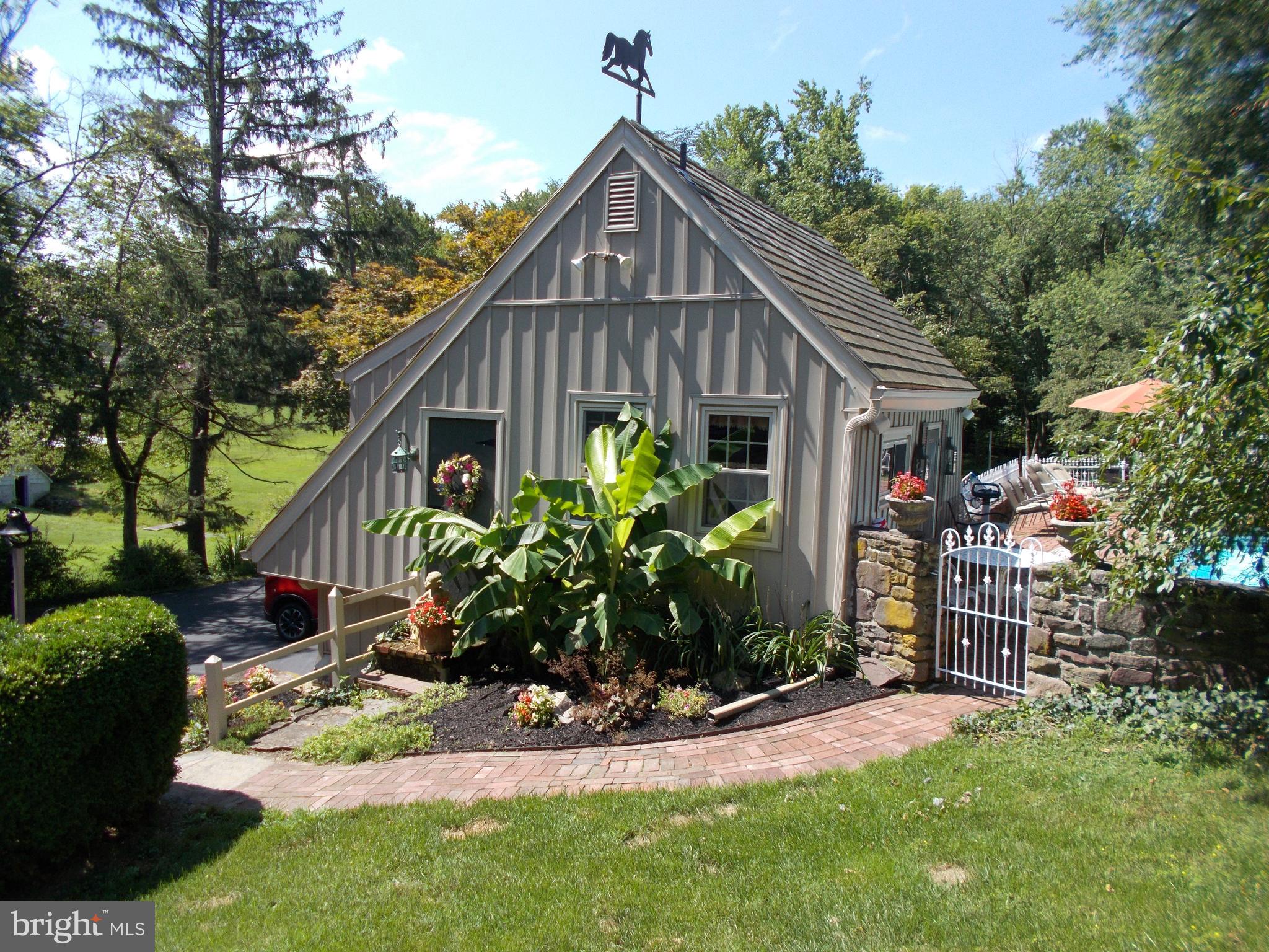 880 Pebble Hill Road Doylestown, PA 18901 - Photo 4 of 68 Gallery Image 4