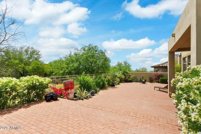 $7,500 | 7439 East Camino Rayo De Luz, Scottsdale, AZ 85266